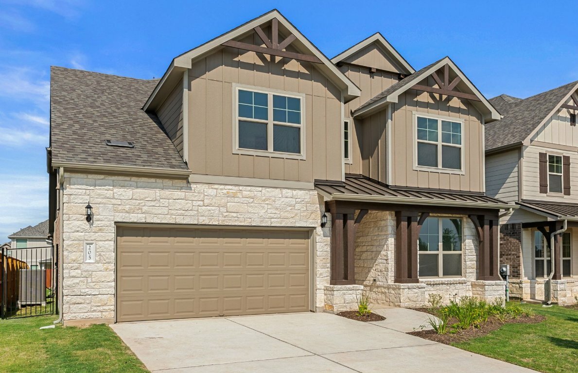 Property Photo: 205 Bristlecone Bend TX 78642