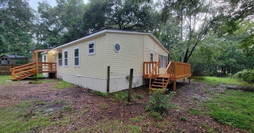 Property Photo: 85205 Winona Bayview Road FL 32097
