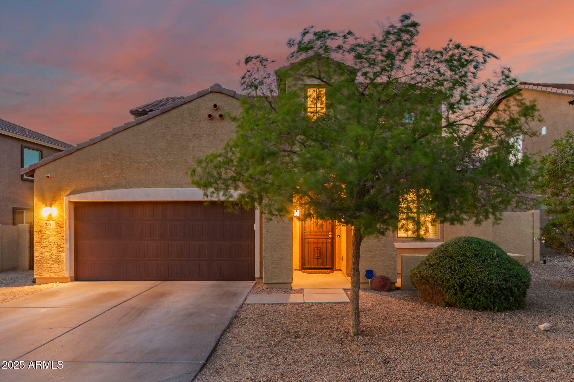 Property Photo: 2324 W Melody Drive AZ 85041