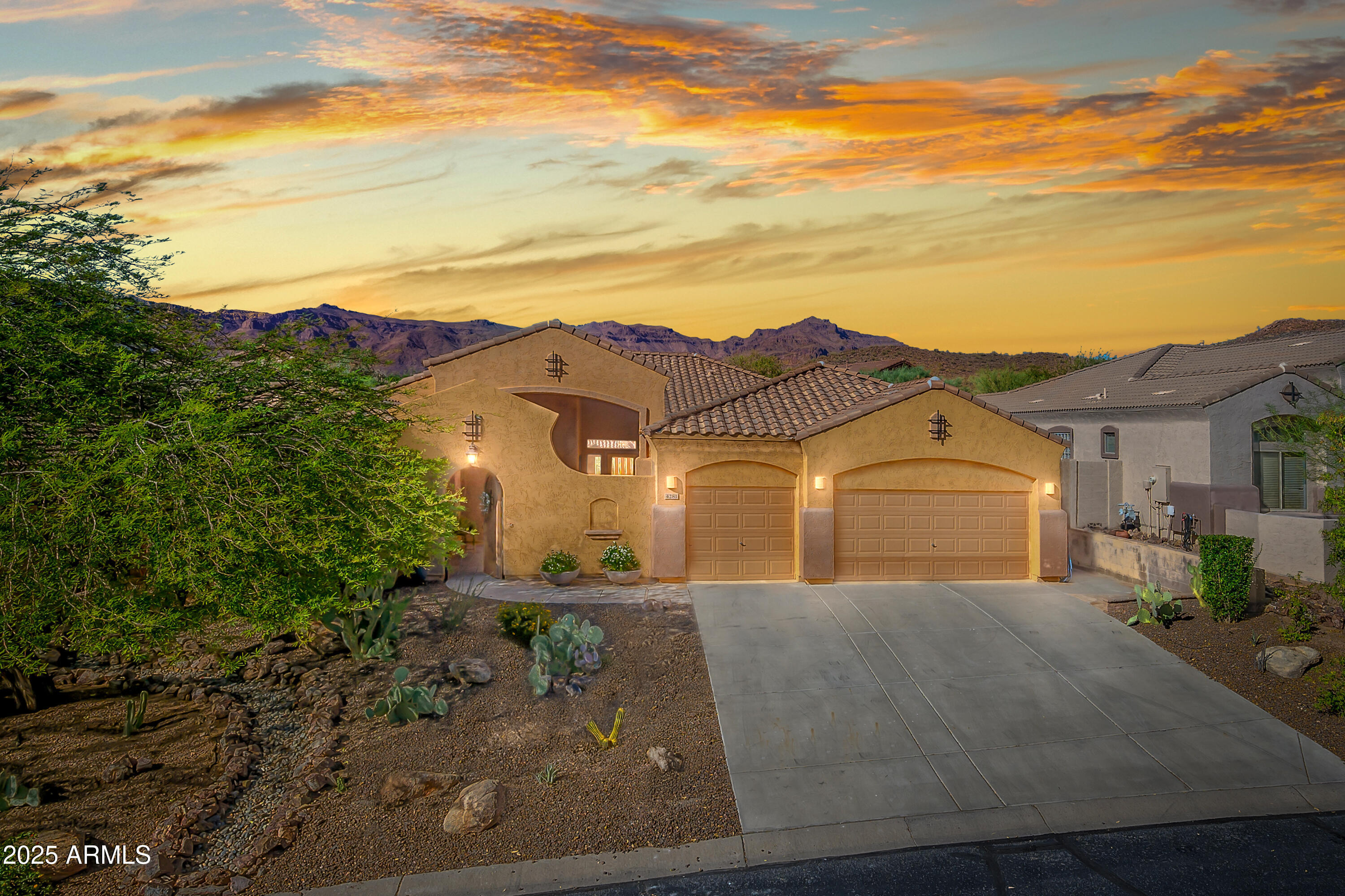 Property Photo:  4281 S Tecoma Trail  AZ 85118 