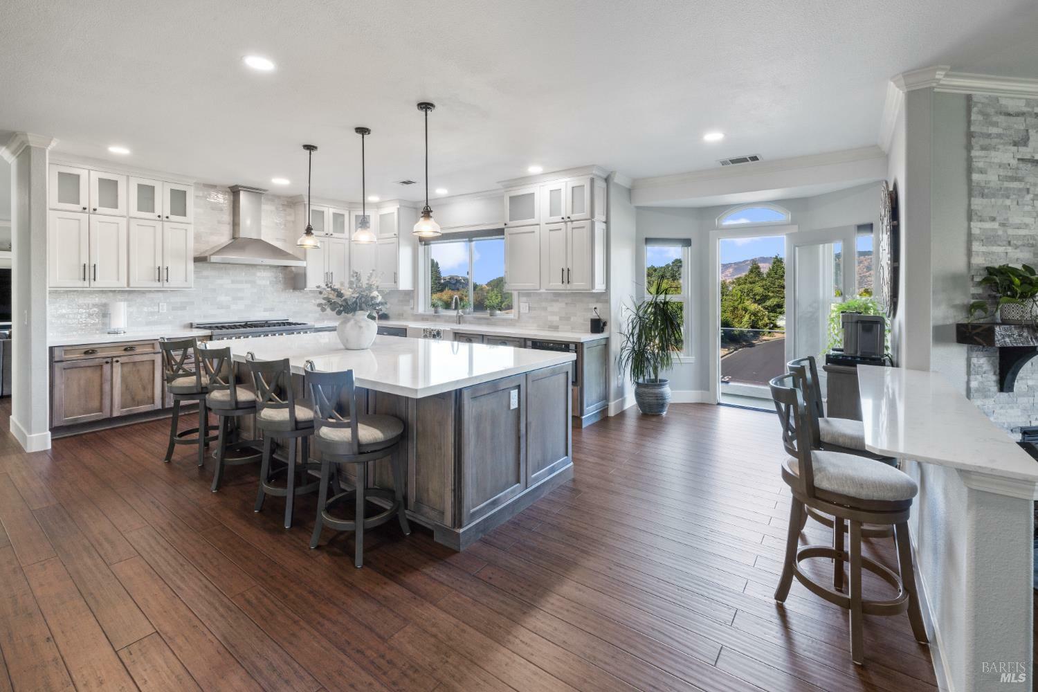 Property Photo: 6141 N Vine Street CA 95688