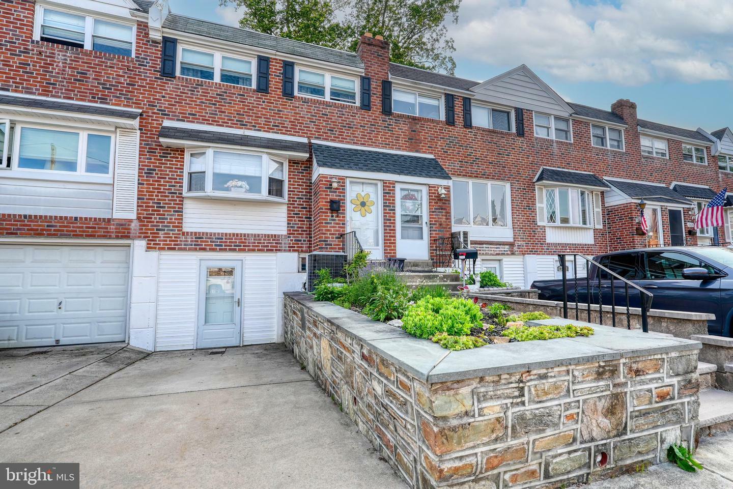 Property Photo: 12632 Biscayne Drive PA 19154