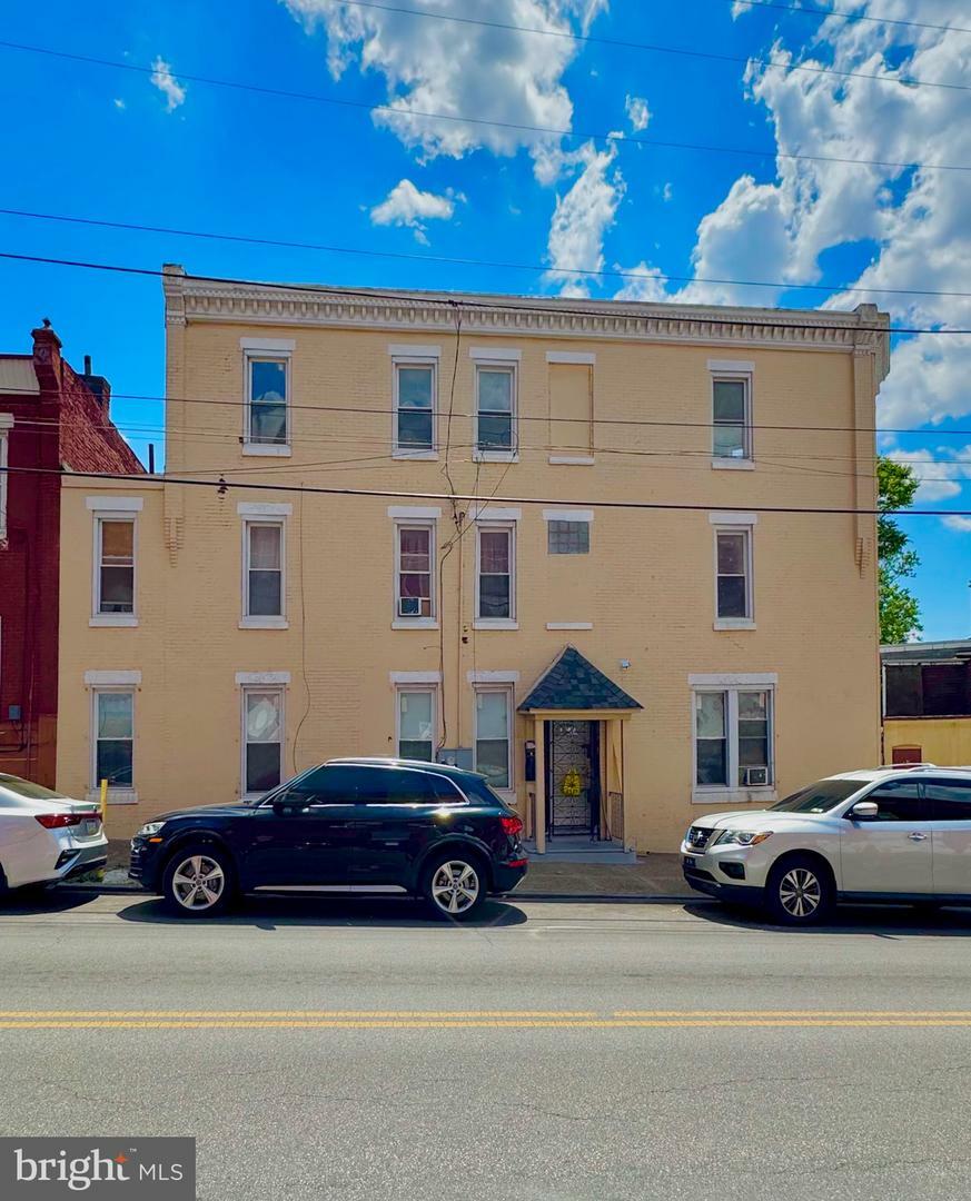 Property Photo: 240 W Glenwood Avenue 42 PA 19140