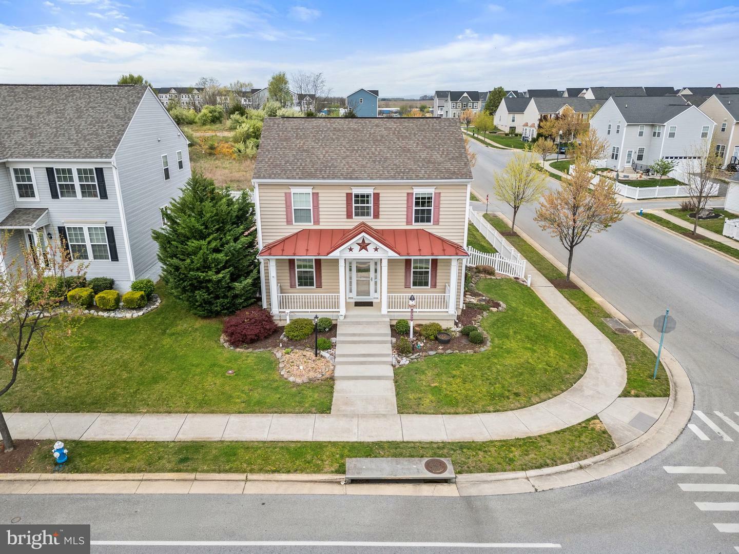Property Photo: 1257 N Fairfax Boulevard WV 25438