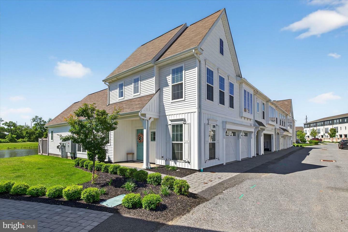 Property Photo: 1321 Carnegie Way PA 17055