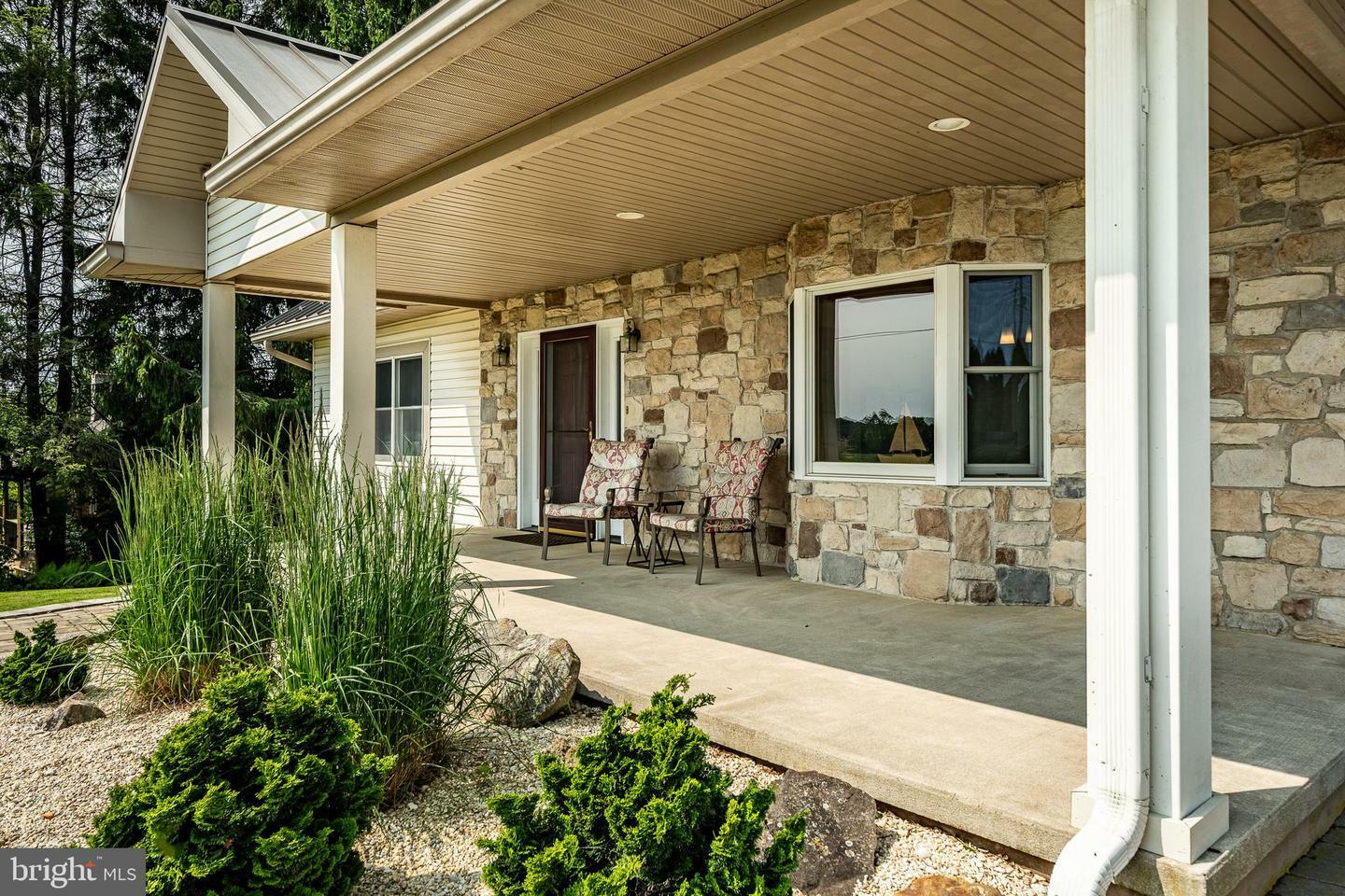 Property Photo: 738 Conowingo Road PA 17566