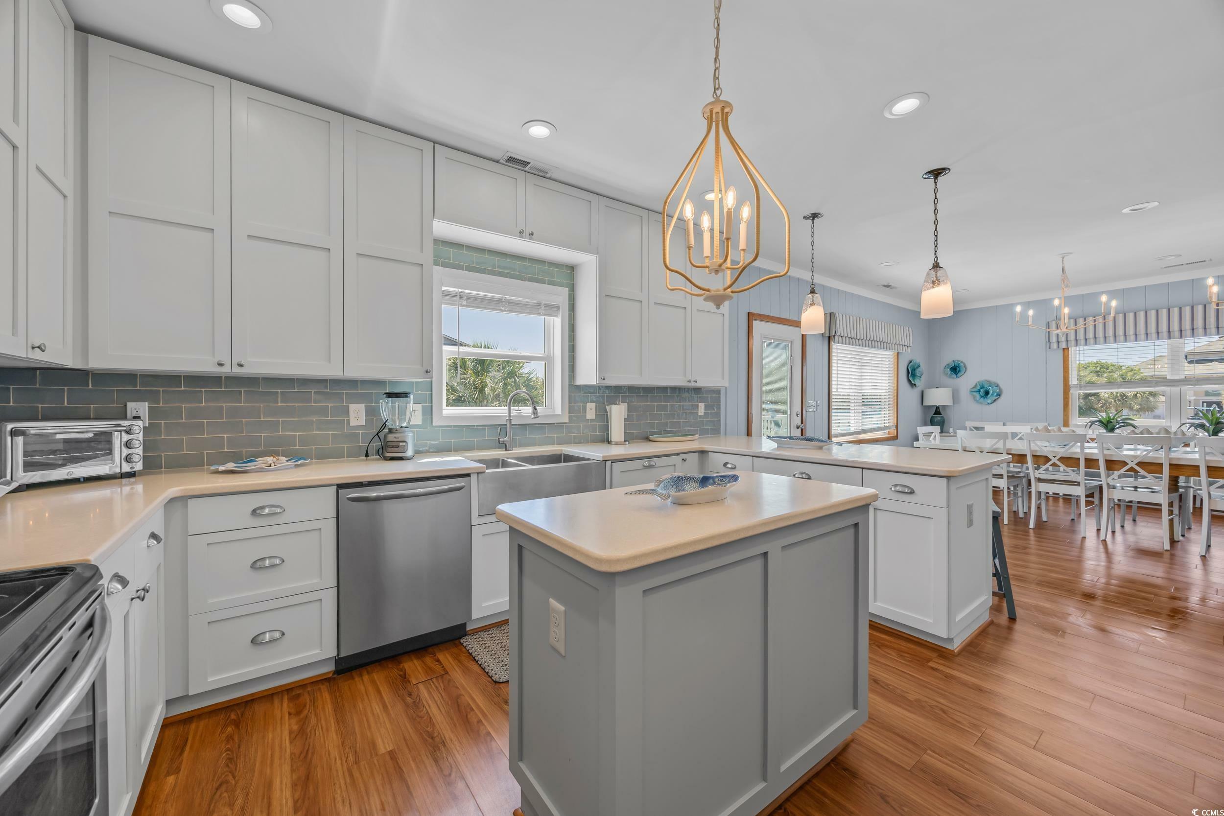 Property Photo: 1705 N Ocean Blvd. N SC 29582