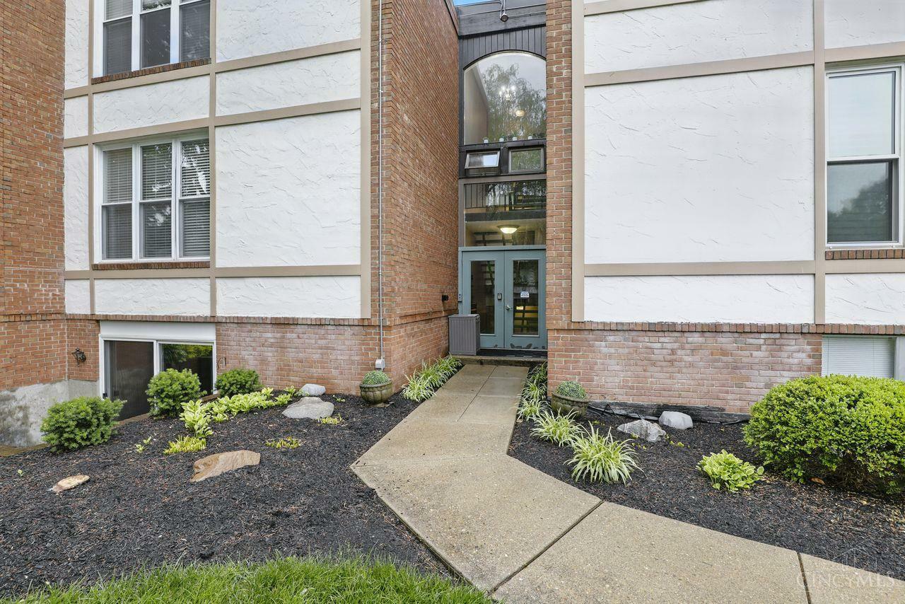 Property Photo: 3825 Petoskey Avenue OH 45227