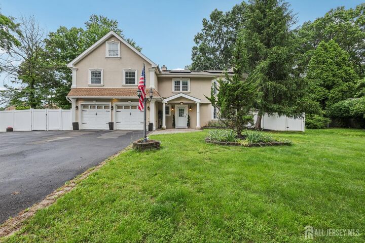 Property Photo:  364 Grandview Avenue  NJ 08854 