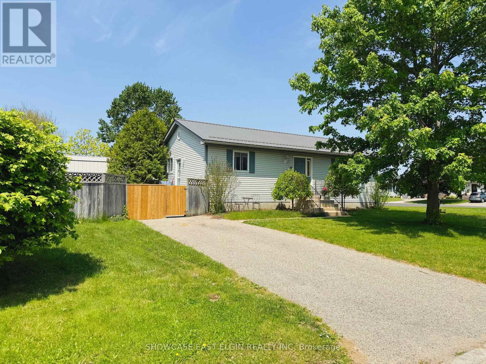 28 Melanie Drive  Aylmer ON N5H 3G6 photo