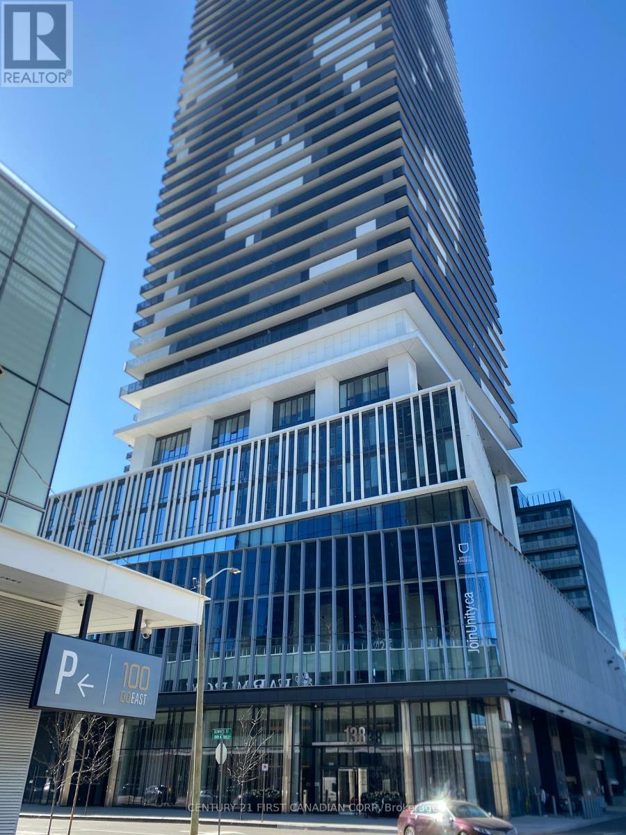 Property Photo: 138 Downes Street 811 ON M5E 0E4