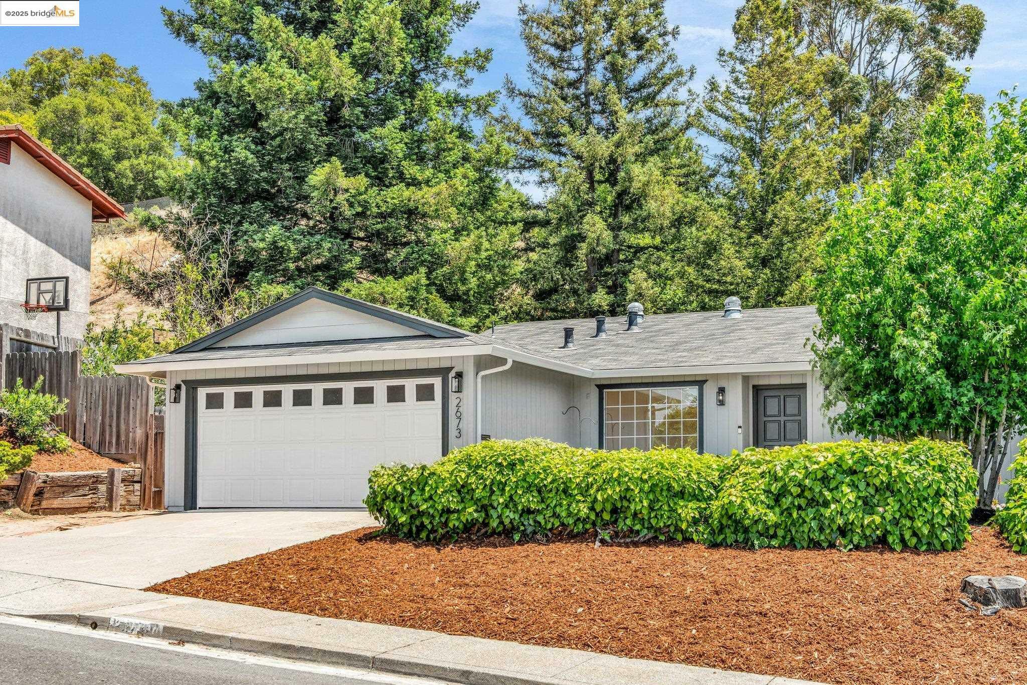Property Photo: 2673 Mendocino CA 94564