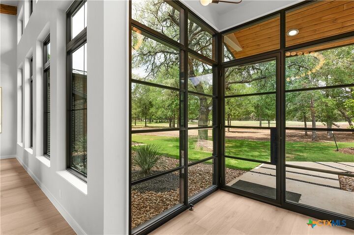 Property Photo: 8341 Brewer Lane TX 76571