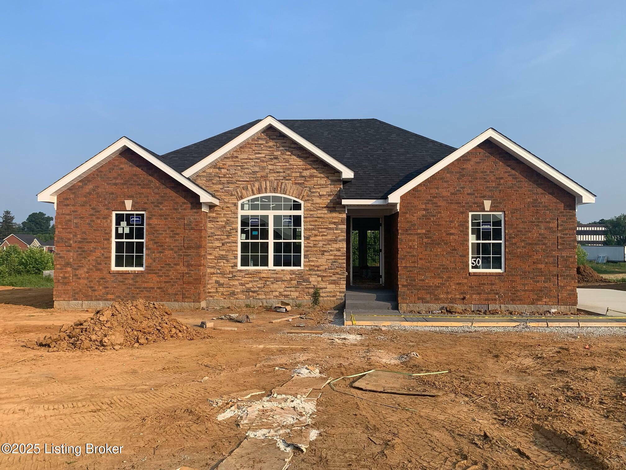 Property Photo: 105 Augustine Ln KY 40013