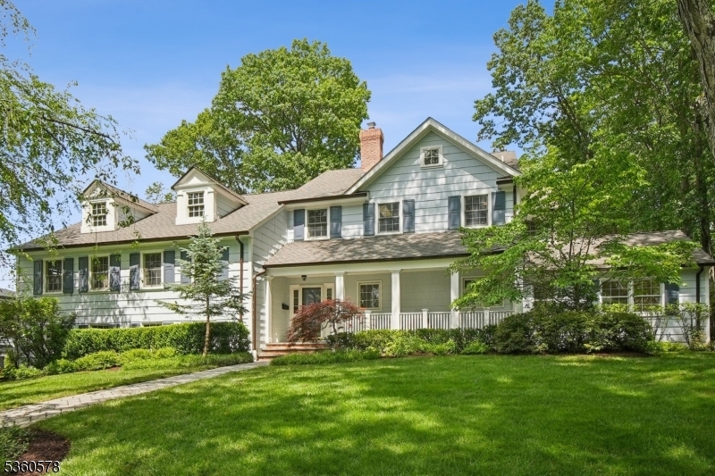 5 Barry Lane  Millburn Twp. NJ 07078 photo
