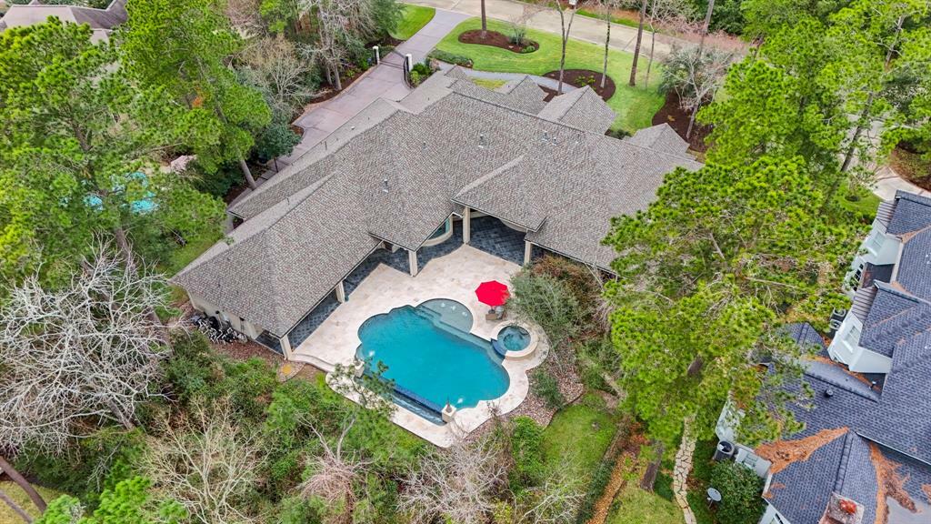 Property Photo: 11 Bracebridge Drive TX 77382