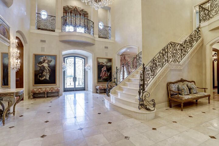 Property Photo:  36 Saddlebrook Court  TX 77375 