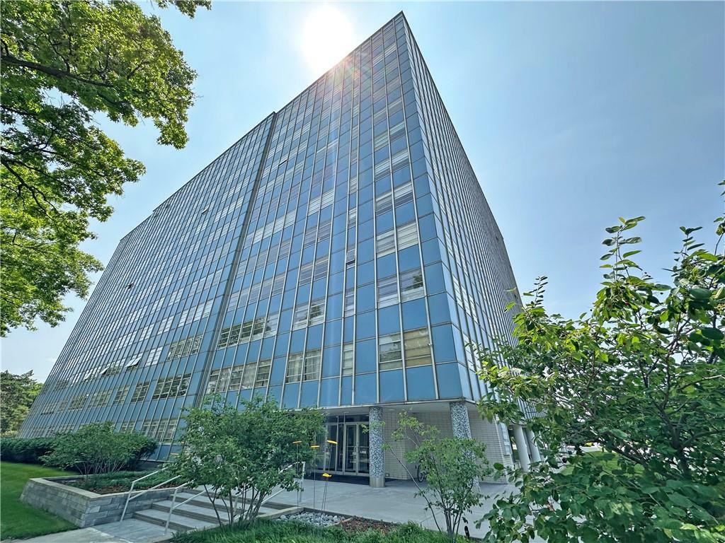 Property Photo: 333 W Meyer Boulevard 414 MO 64113