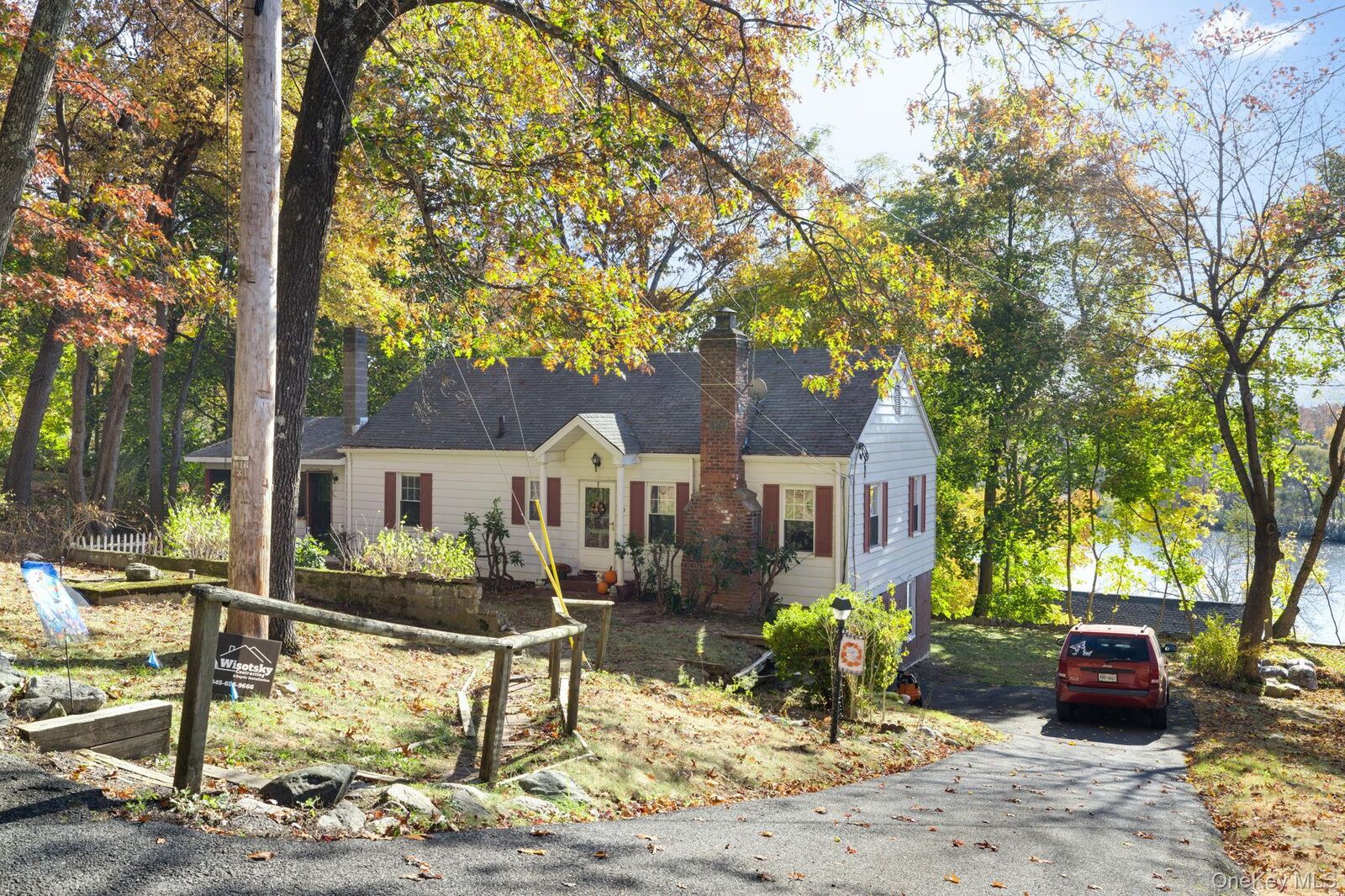 Property Photo:  23 Grandview Drive  NY 10541