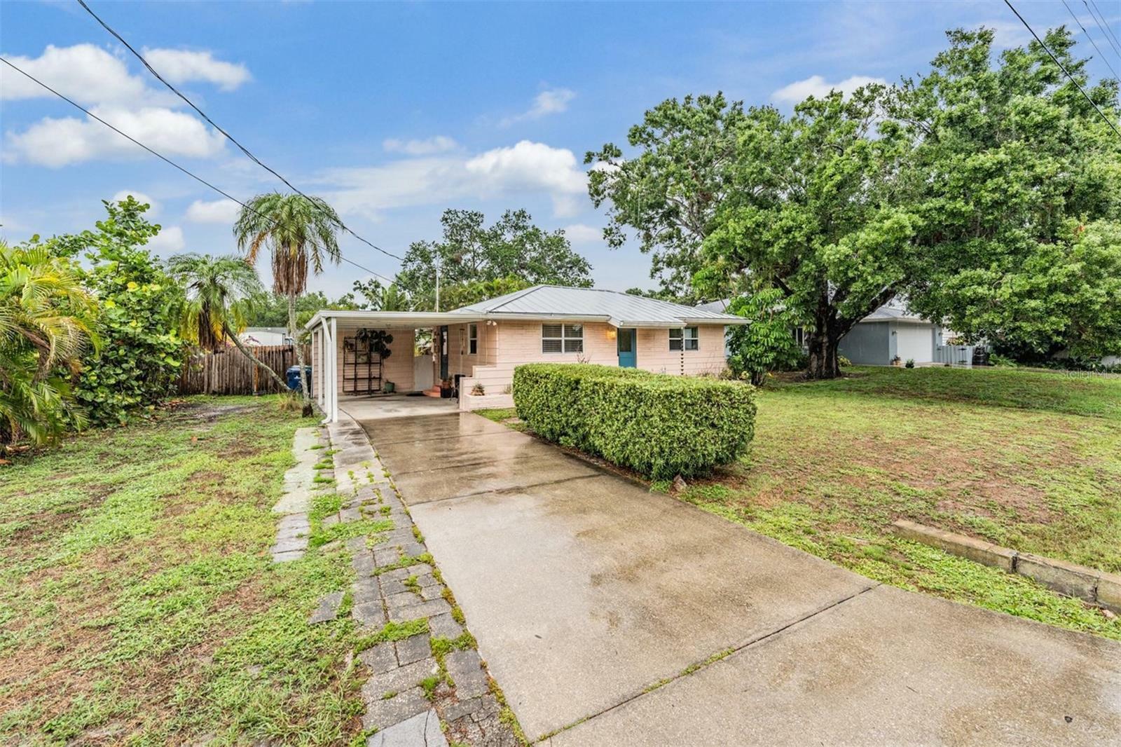 3035 Hillview Street  Sarasota FL 34239 photo