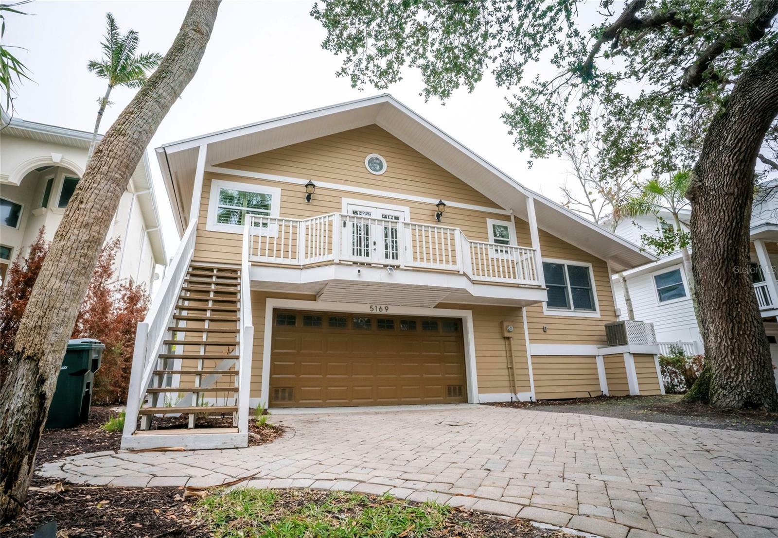 Property Photo: 5169 Oxford Drive FL 34242