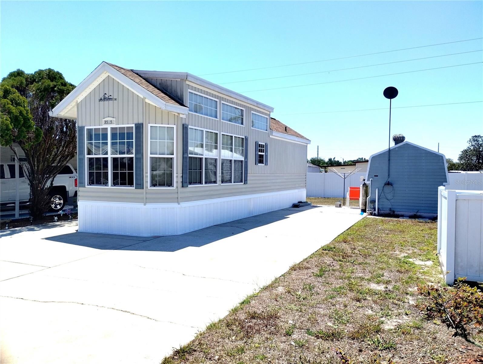 Property Photo:  35152 Dodie  FL 33541 
