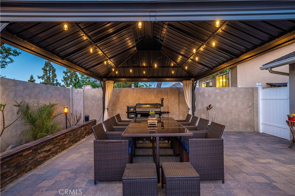 Property Photo: 6803 Tiki CA 90630
