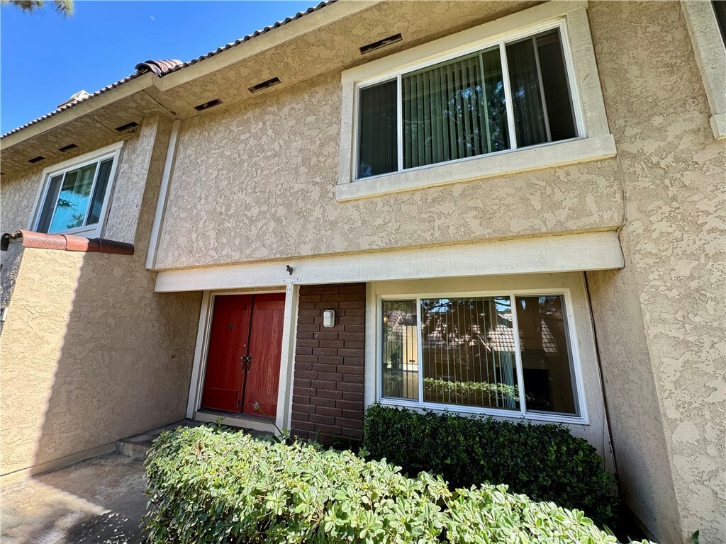 Property Photo:  7627 Rapids Drive  CA 92648 