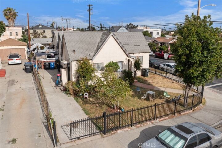Property Photo:  676 School Avenue 4  CA 90022 