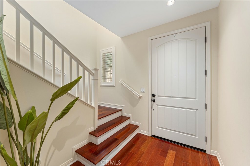 Property Photo: 33 Lacebark CA 92618