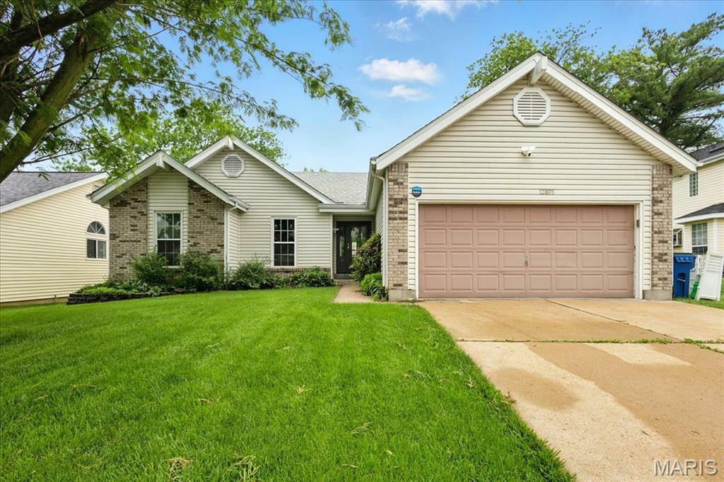 Property Photo:  12805 Polo Parc Drive  MO 63146 