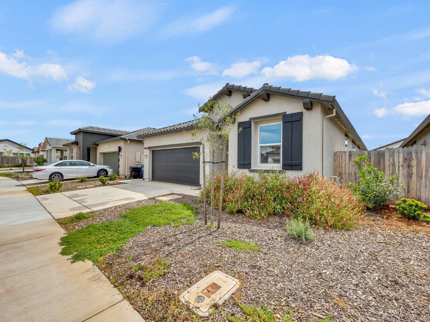 Property Photo: 4217 Creede Way CA 95742