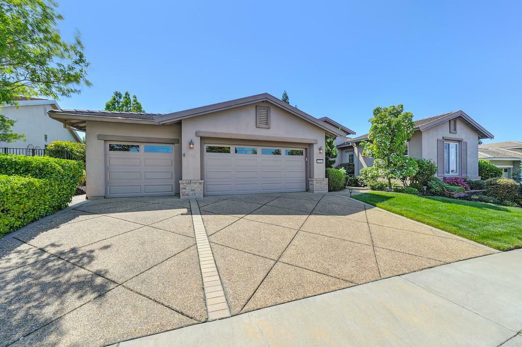 Property Photo: 2101 Sutter View Lane CA 95648