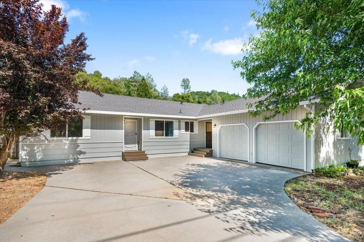 Property Photo: 15745 Brewer Road CA 95949