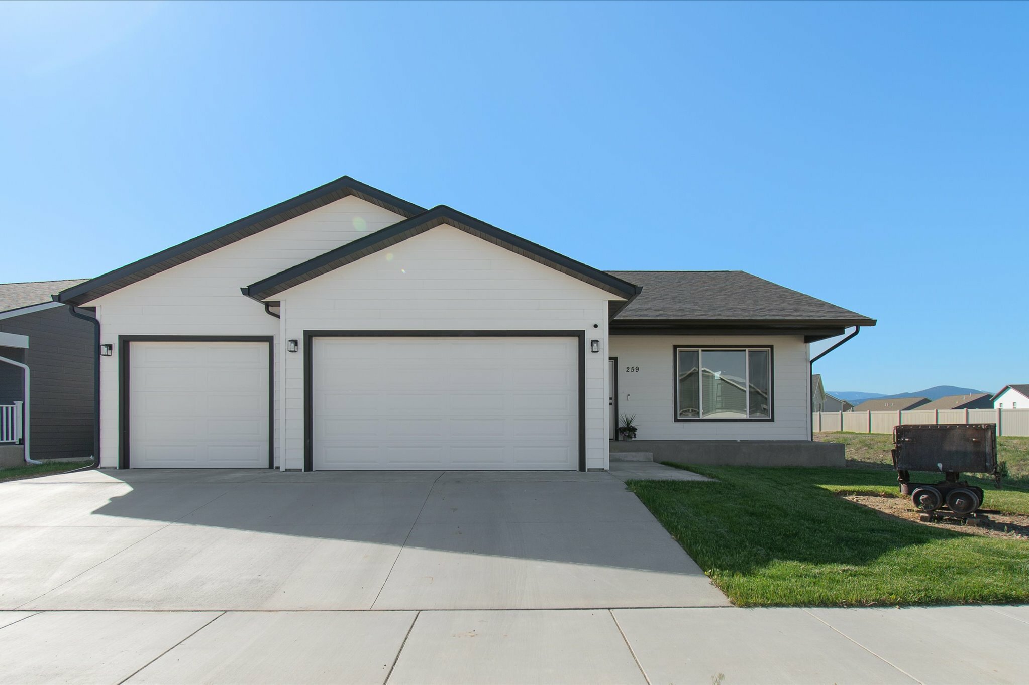 Property Photo: 259 Meadow View Loop MT 59635