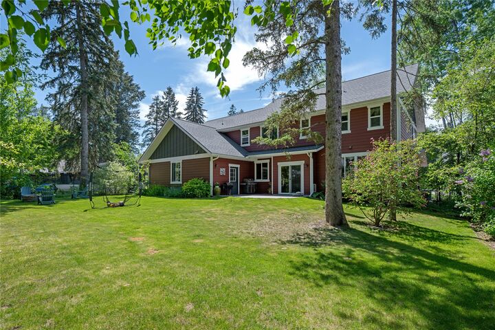 Property Photo: 505 Dakota Avenue MT 59937