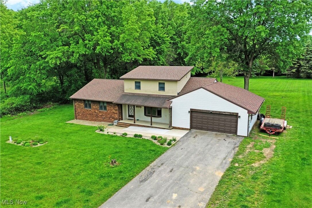 Property Photo:  6416 Wilson Sharpsville Road  OH 44418 