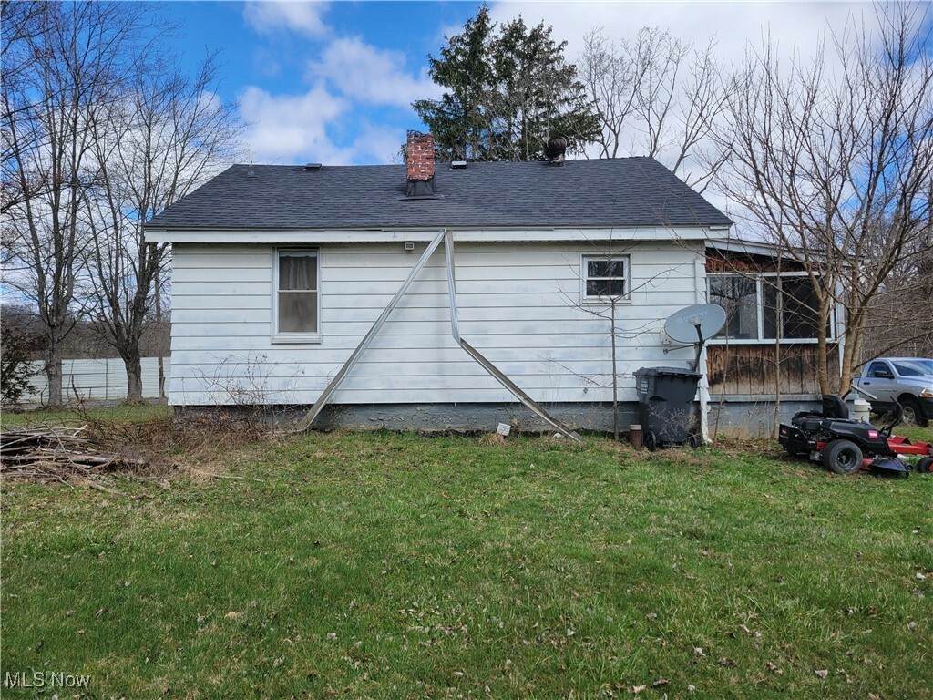 Property Photo: 746 E Lake Street OH 44266