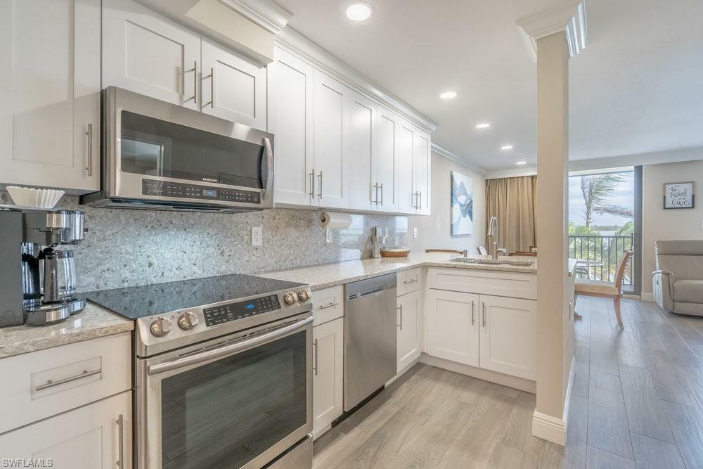 Property Photo: 10 Tampa Pl 301 FL 34145