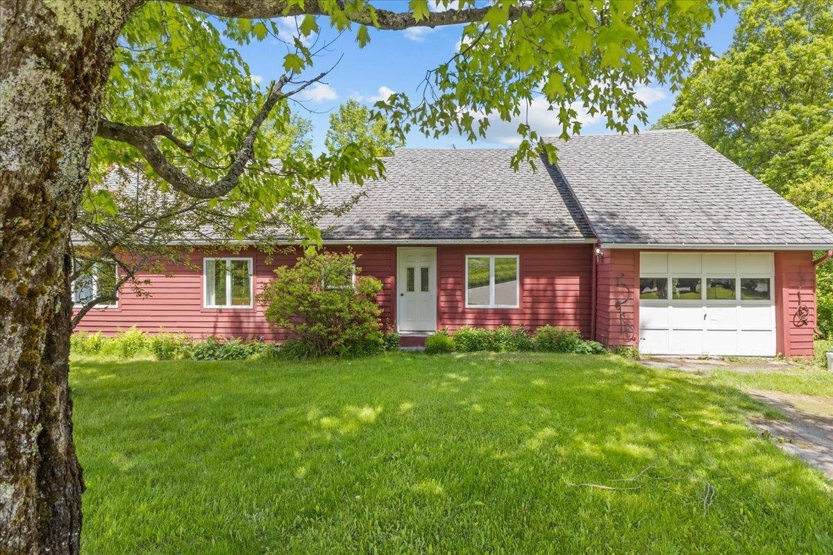 Property Photo: 235 Griggs Road VT 05652