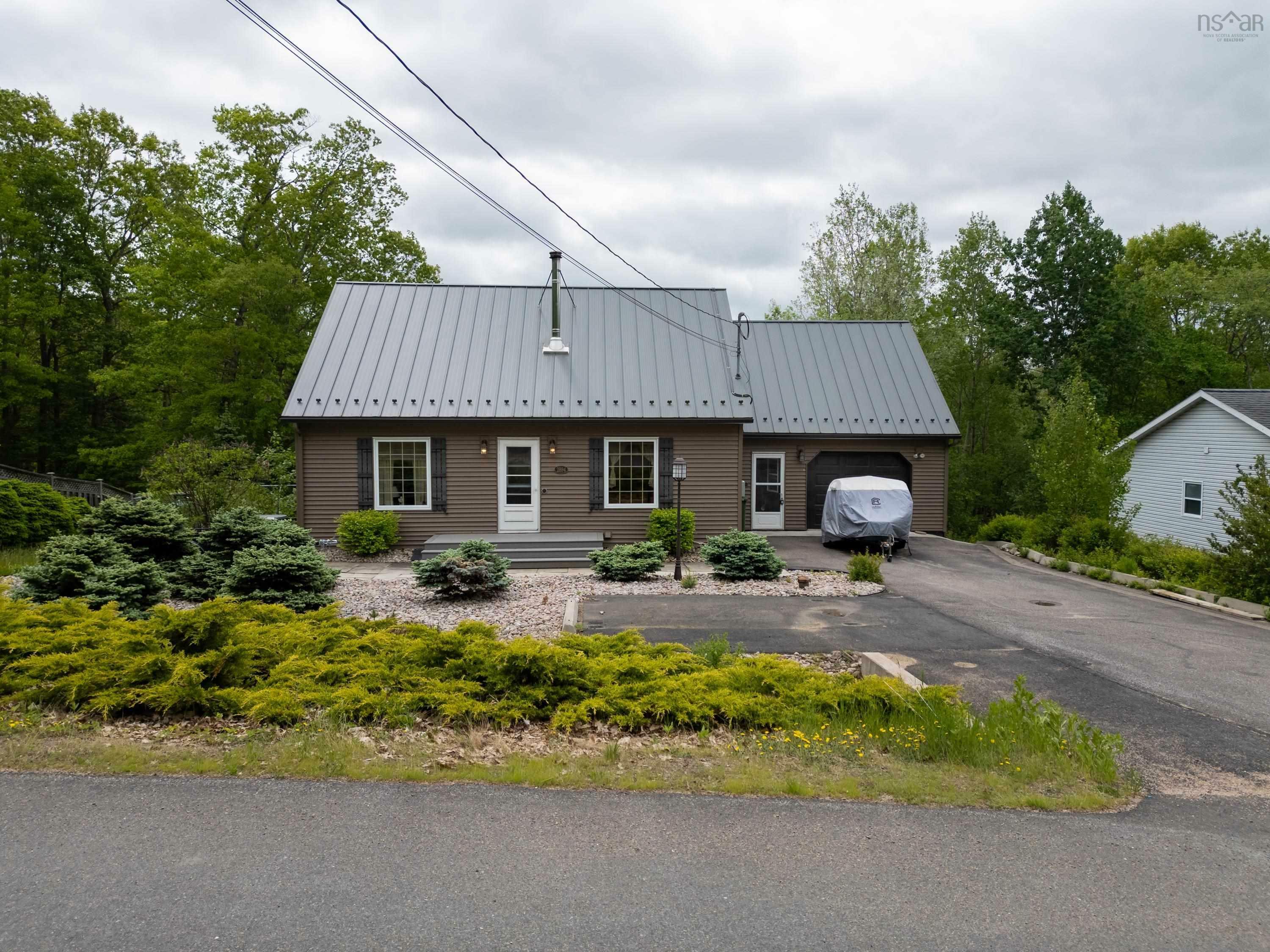 2894 Ward Street  Coldbrook NS B4R 1A4 photo