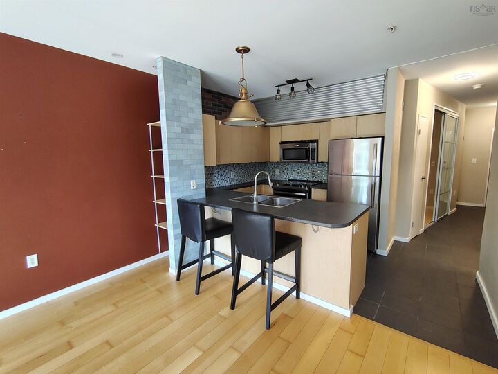 Photo de la propriété:  412 5221 Nora Bernard Street  NS B3K 0B6 