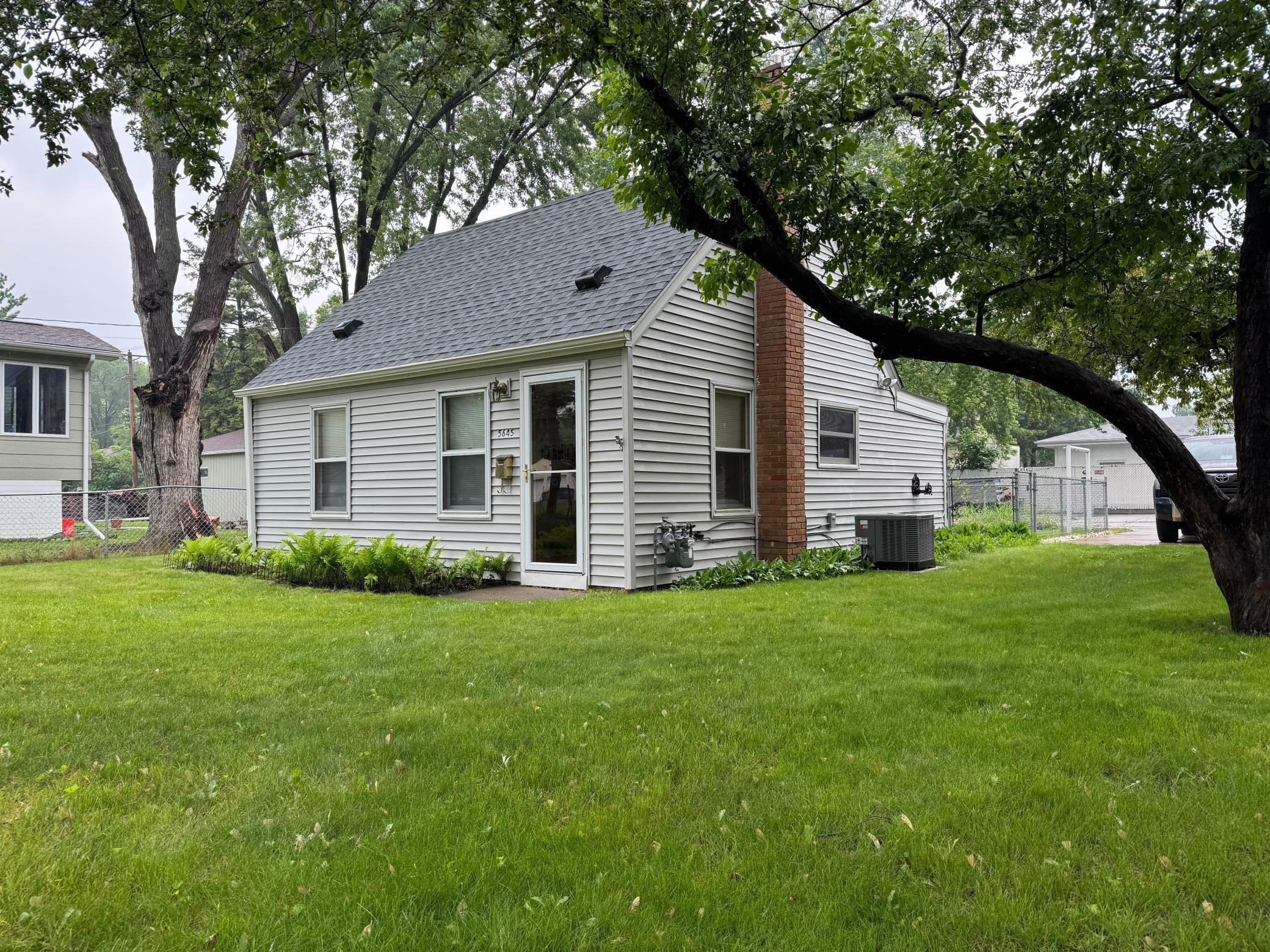 Property Photo: 5645 Fremont Avenue N MN 55430