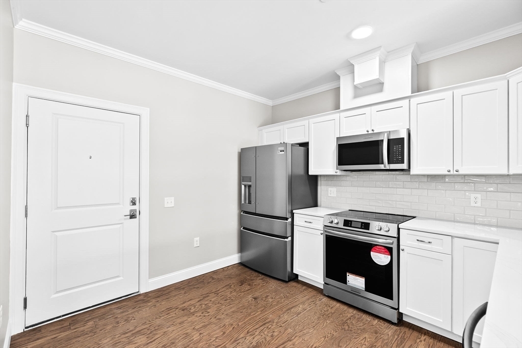 Property Photo: 485 Blue Hills Parkway 7 MA 02186