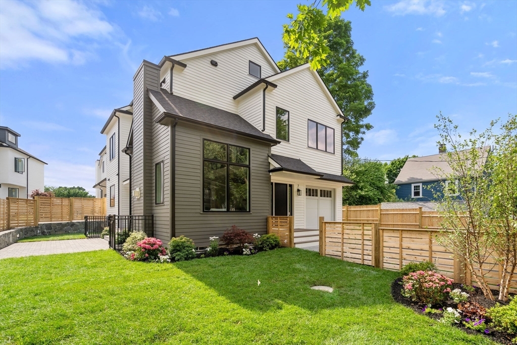 Property Photo: 19 Johnson Place 19 MA 02466