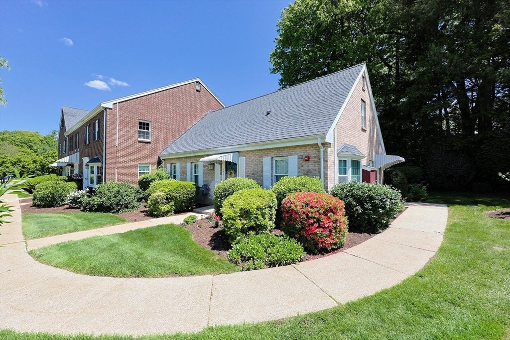 Property Photo:  171 Erin Road 171  MA 02072 