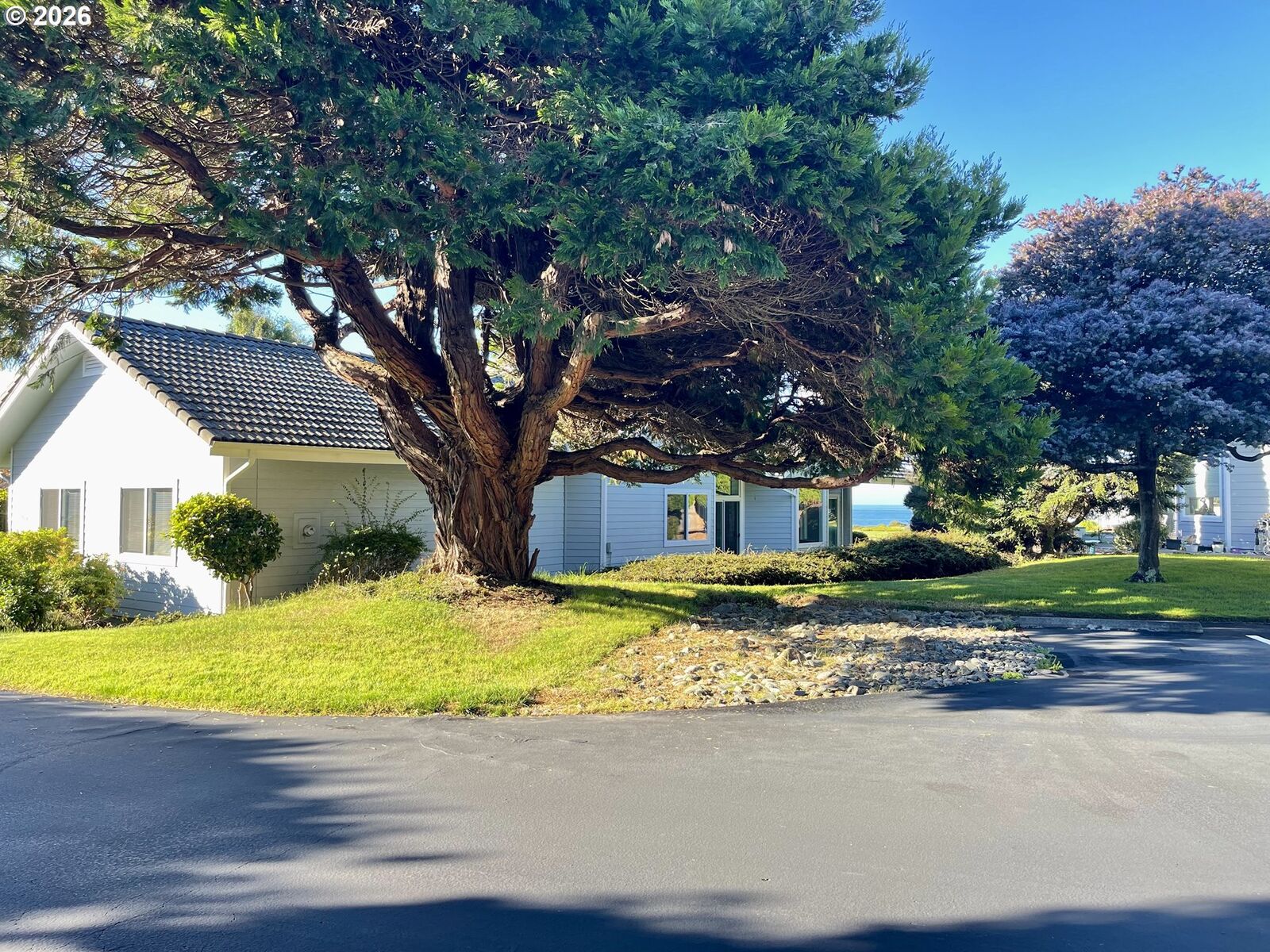 Property Photo: 210 Schooner Bay Dr OR 97415