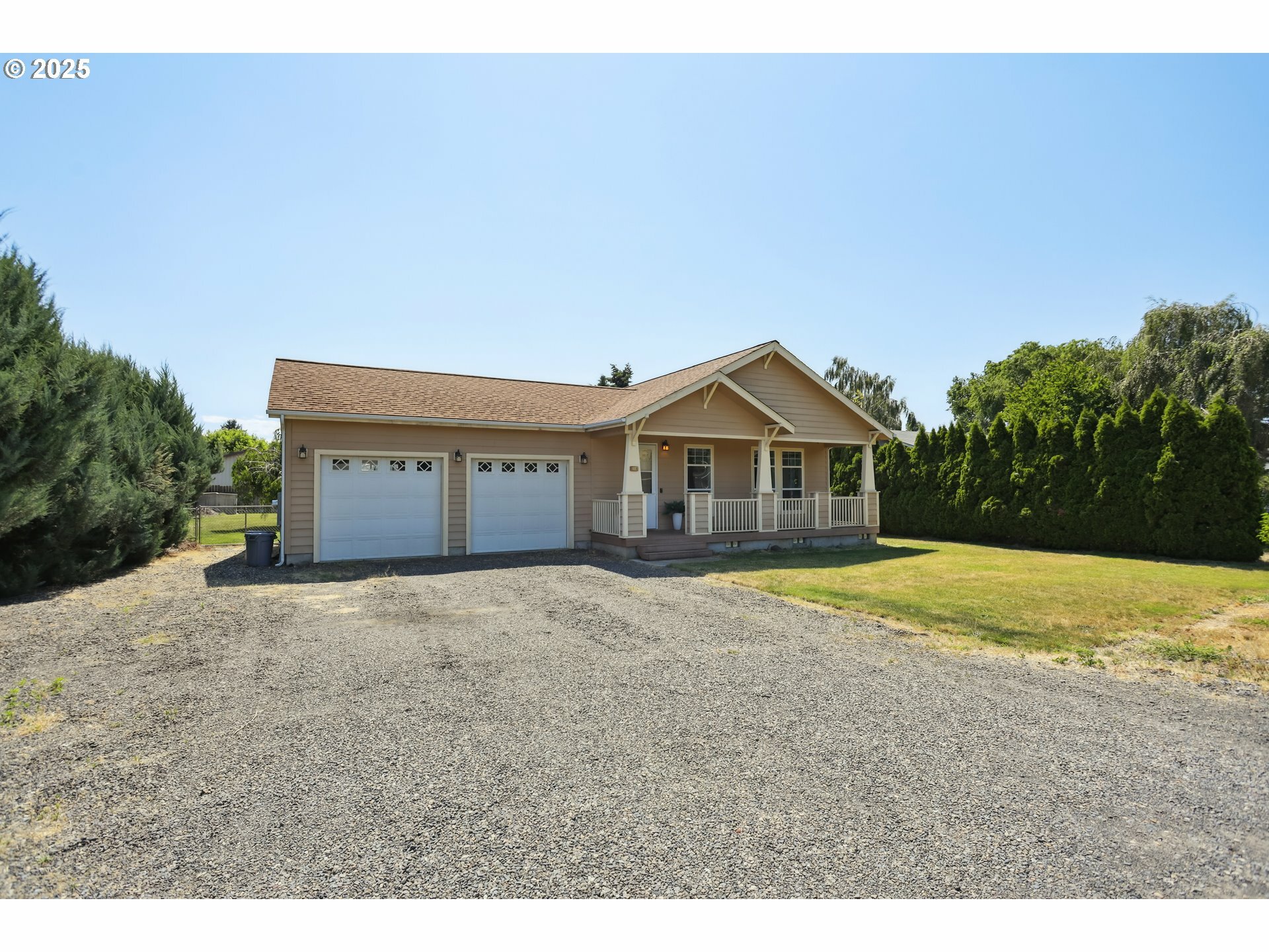 Property Photo: 514 5th Ave WA 98617