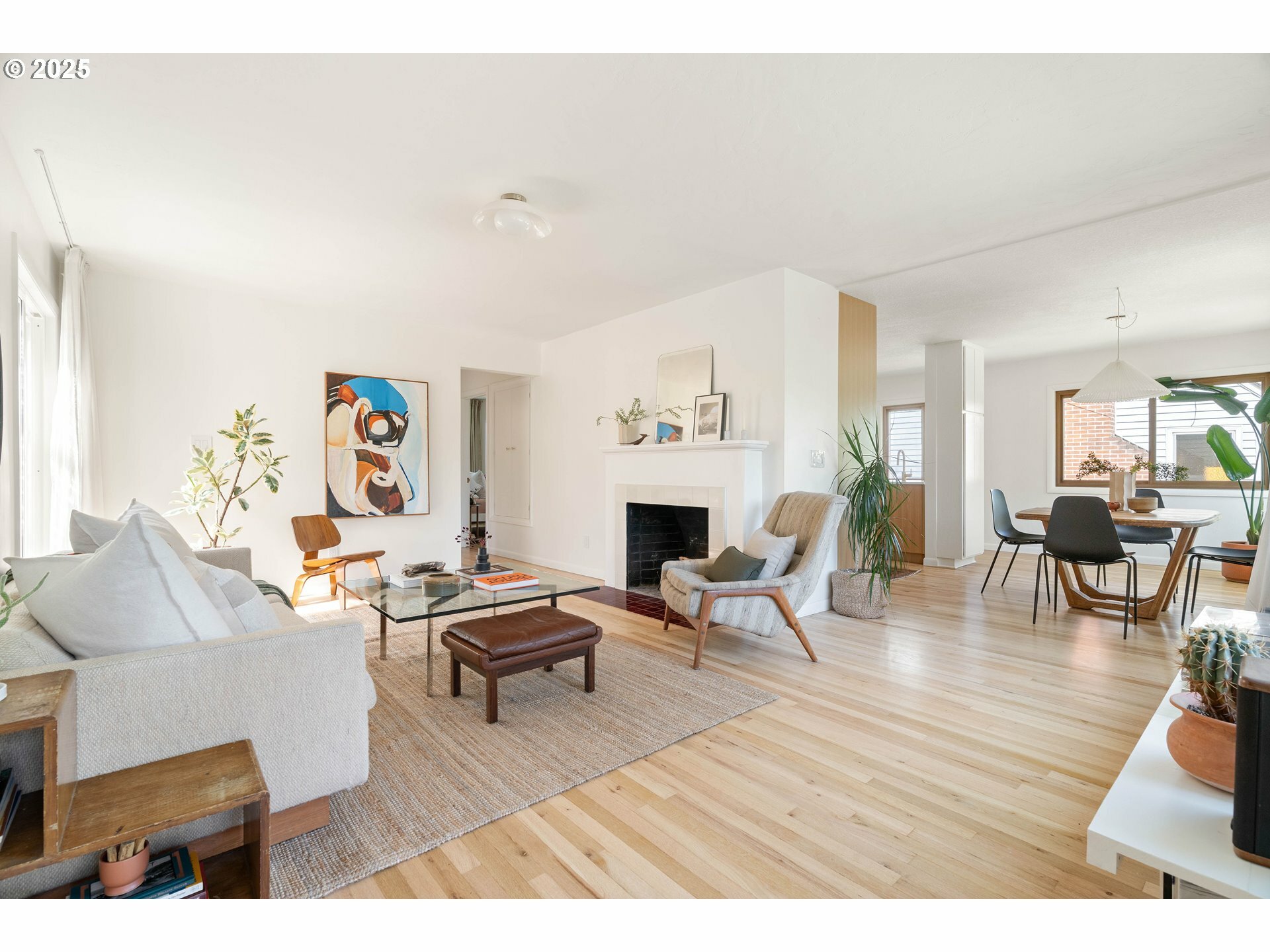 Property Photo: 3511 NE Rosa Parks Way OR 97211