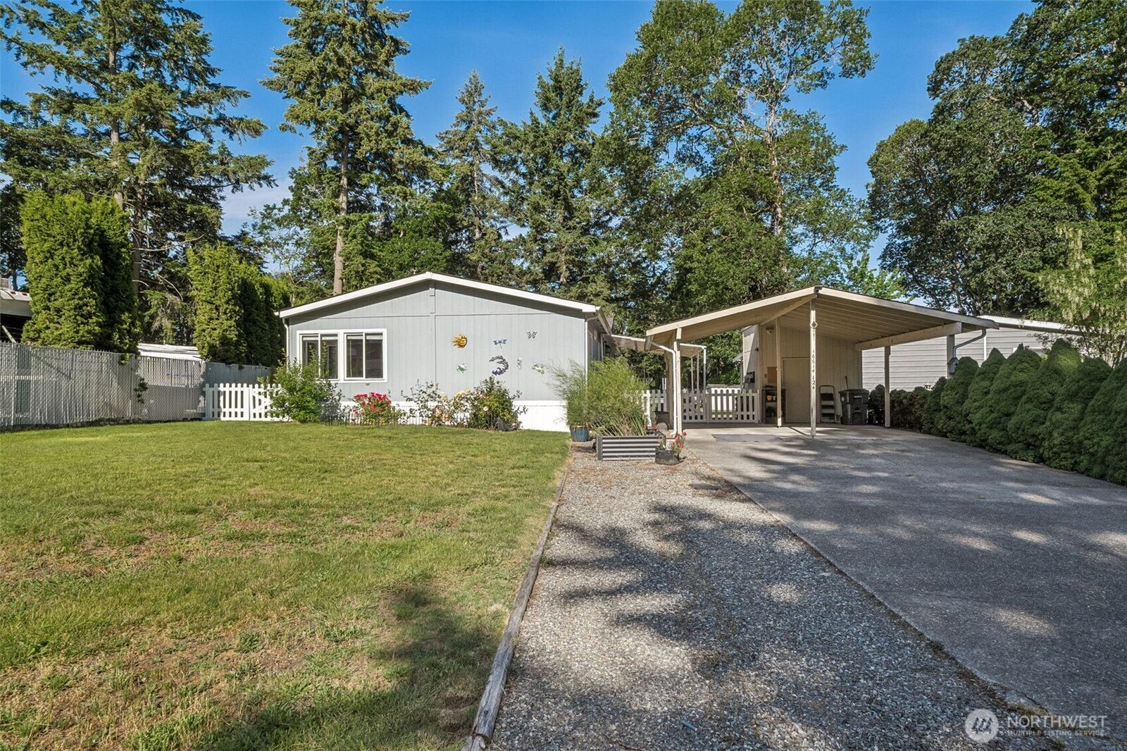 Property Photo: 16614 4th Avenue Ct E 124 WA 98387